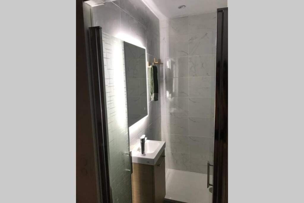 Apartment Bord De Menton